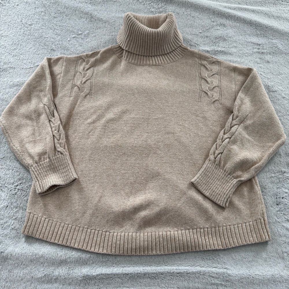 St. John's Bay Cable Knit Turtleneck Sweater Womens Size Large Beige Classic EUC